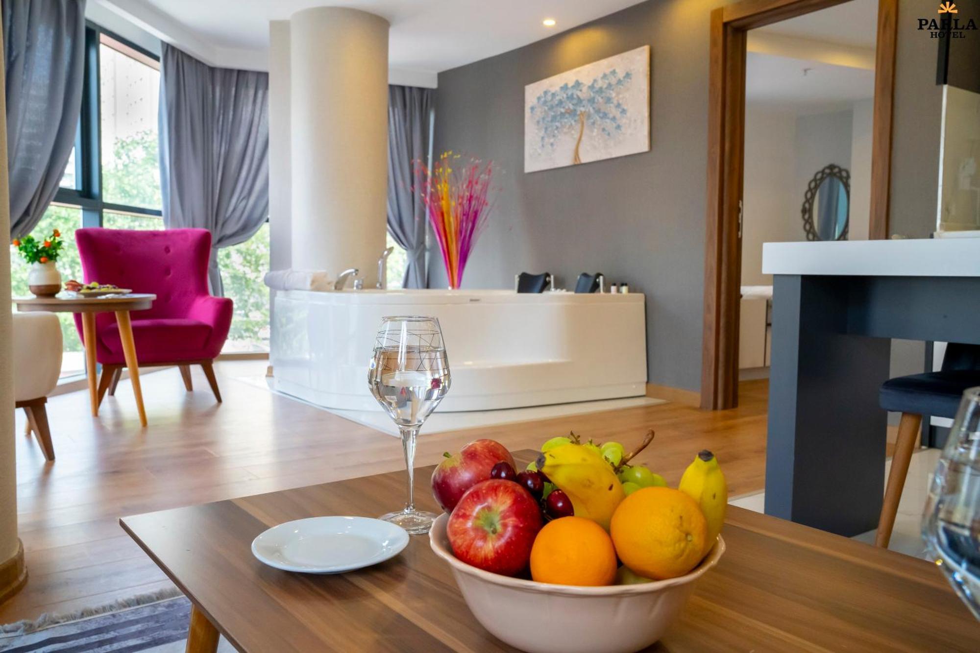 Parla Suite Hotel İstanbul Dış mekan fotoğraf